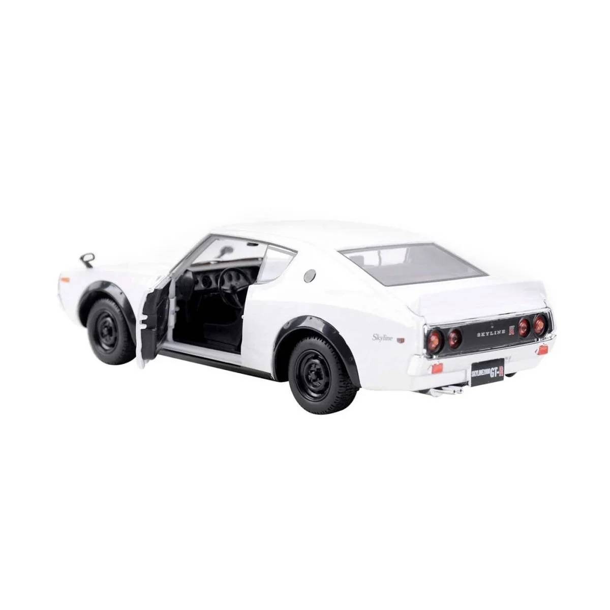 Maisto 1:24 1973 Nissan Skyline 2000GT-R Model Araba