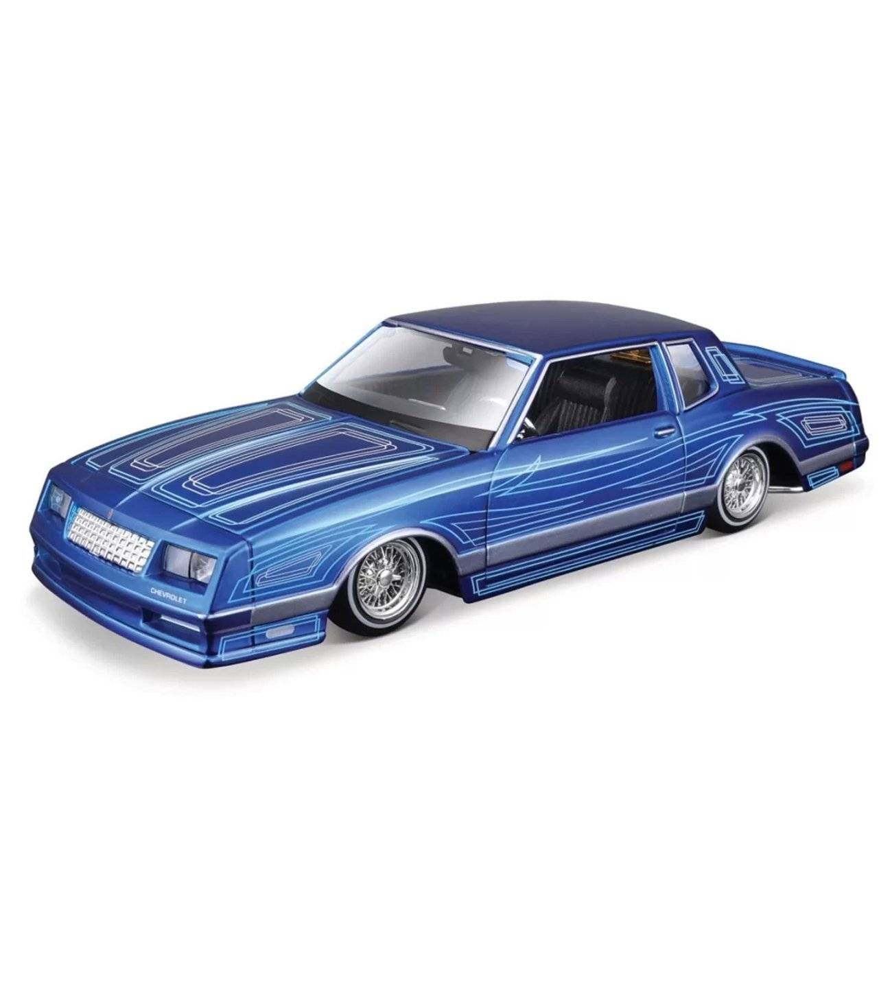 Maisto 1:24 1986 Chevrolet Monte Carlo SS Model Araba