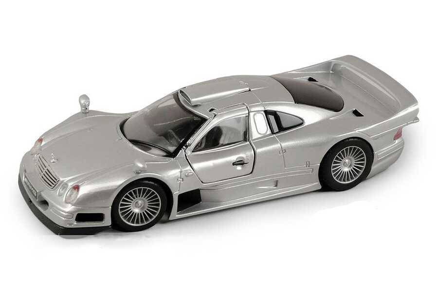 Maisto 1:26 Mercedes CLK GTR Street Version Model Araba